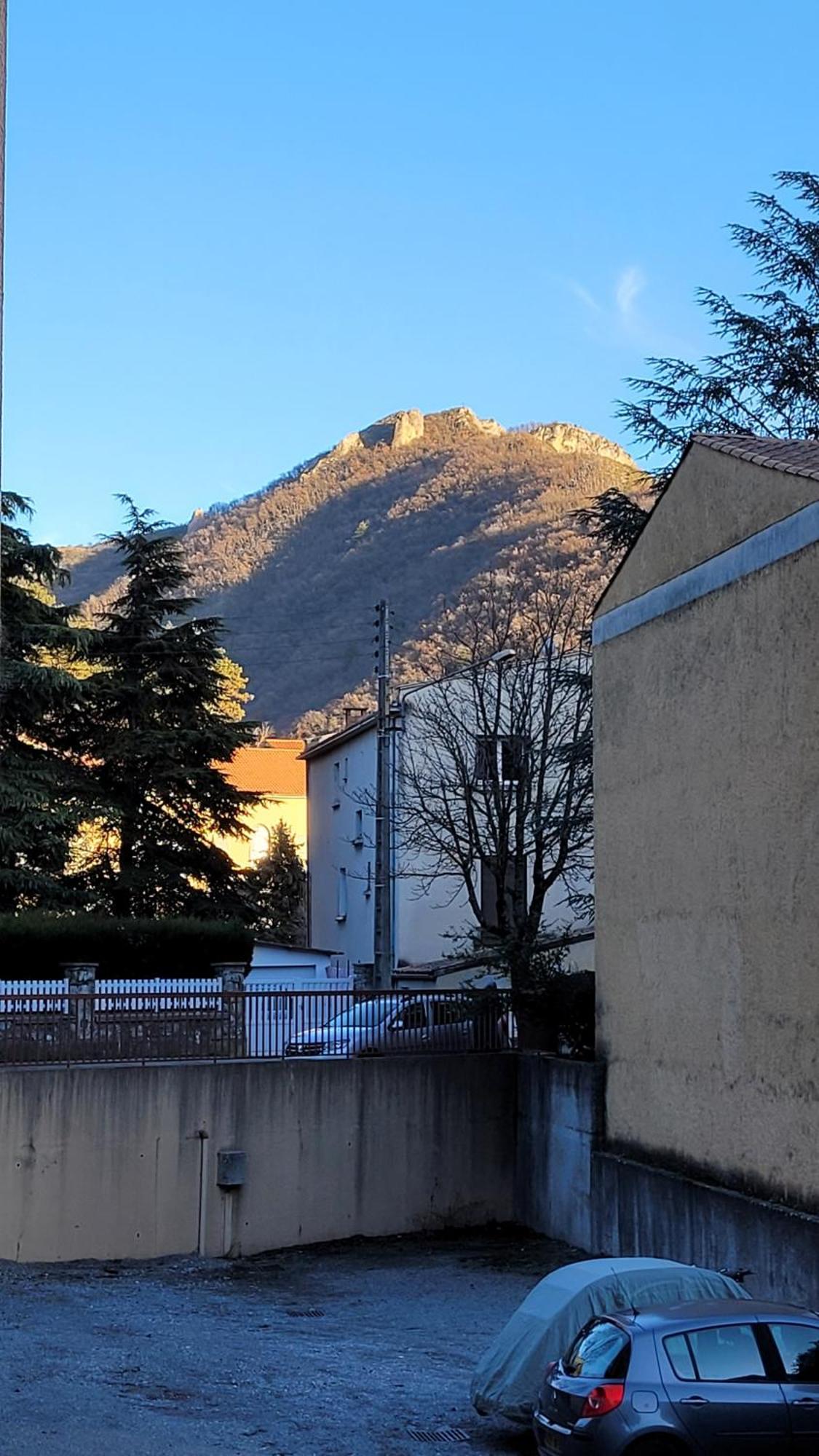 Grand Studio Confortable Jusqu'A 4 Personnes Digne-les-Bains Exterior foto