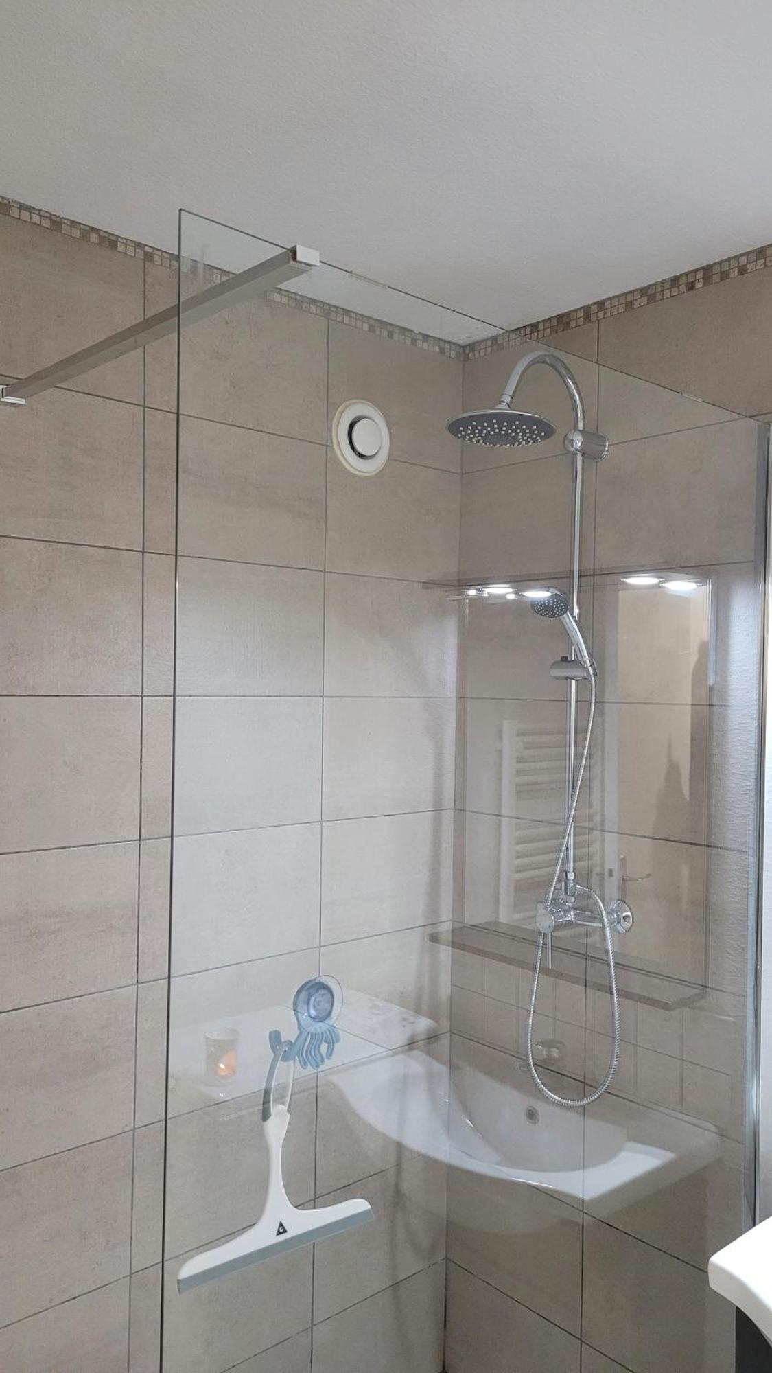 Grand Studio Confortable Jusqu'A 4 Personnes Digne-les-Bains Exterior foto
